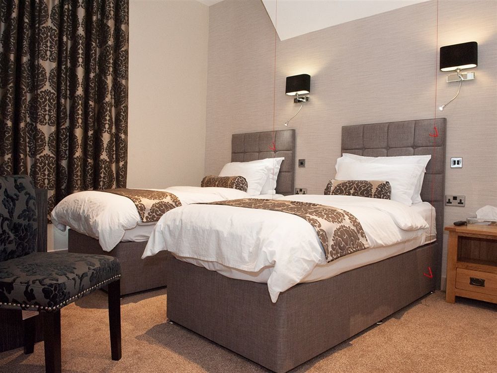 Hotel Forty One Driffield Extérieur photo